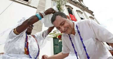 Artigo: Em Brasília, Rui Costa não participa da Lavagem do Bonfim