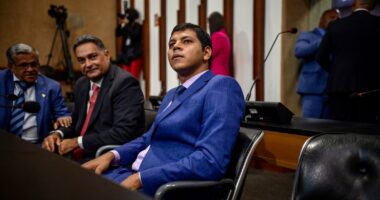 Artigo: Contrário à obrigatoriedade da vacina, Diego Castro apresenta projeto contra restrições durante pandemia e ironiza