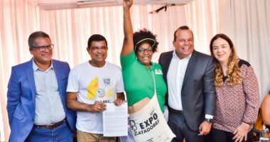 Artigo: Governo lança programa para catadores durante o Carnaval