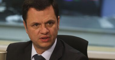 Artigo: PF adia depoimento de ex-ministro após piora no “estado emocional e cognitivo”