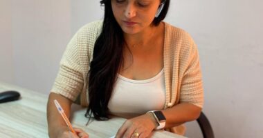 Artigo: TRE determina que Débora Régis retome o mandato de vereador em Lauro de Freitas