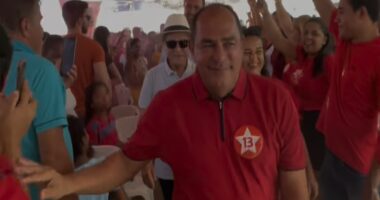 Artigo: Prefeito do PSDB se filia ao PT e irrita ex-deputado da base