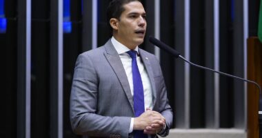 Artigo: Gabriel Nunes celebra aprovação de R$ 15 bilhões para estados e municípios no Congresso