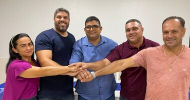Artigo: Após romper com prefeito, vereadores anunciam apoio a pré-candidato em Seabra