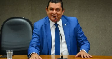 Artigo: Deputado do PSD da entrada em hospital de Salvador
