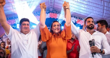 Artigo: Prefeita anuncia nome da oposição na chapa para reeleição em cidade baiana