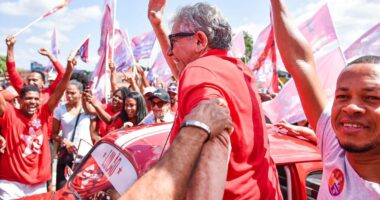 Artigo: Caetano arrasta milhares de apoiadores nos PHOCs e defende união pelo futuro de Camaçari