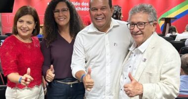 Artigo: Baianos compartilham registros de reunião com Lula em Brasília