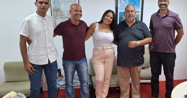 Artigo: Secretário municipal de Ilhéus acompanha decisão do Podemos e entrega cargo em apoio à candidatura de Adélia Pinheiro