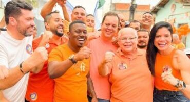 Artigo: Lúcio quebra o silêncio após caminhar ao lado de Elmar em Itabuna