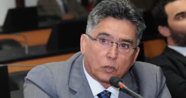 Artigo: Jânio Natal mostra confiança e provoca oposição sobre nova eleição