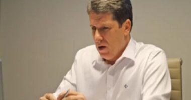 Artigo: Zé Cocá despista sobre mudança de grupo mirando candidatura em 2026