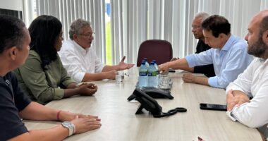 Artigo: Caetano se reúne com Cofic para tratar de investimentos e capacitação para empresas do Polo