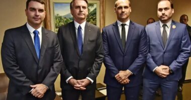Artigo: Bolsonaro enfrenta dilema familiar na escolha de sucessor para 2026