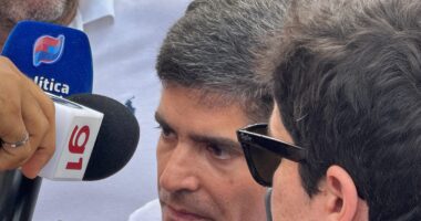 Artigo: Oposição culpa ACM Neto por saída em massa de prefeitos para base do governo