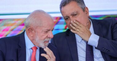 Artigo: Lula tira do União Brasil e vai entregar comando da Codevasf a Rui Costa, diz site