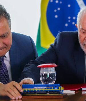 Artigo: Rui volta a defender ampliação de votos para Lula na Bahia já no primeiro turno de 2026
