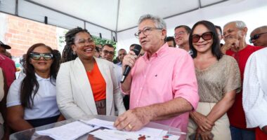 Artigo: Caetano entrega UPA dos Phocs com novos equipamentos e ambulância; antiga gestão inaugurou, mas “não botou para funcionar”