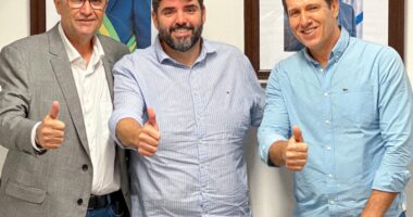 Artigo: Governador vai visitar Jequié em março; Zé Cocá se reúne com Adolpho Loyola para ajustar programação