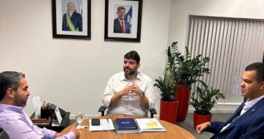 Artigo: Deputado do União Brasil se reúne com secretário de articulação política de Jerônimo