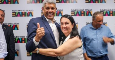 Artigo: Prefeita de Ubaitaba se reúne com Jerônimo e se aproxima de aliança