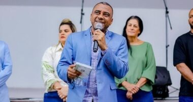 Artigo: Simões Filho: secretária de Saúde teria desmaiado durante operação da PF, diz site