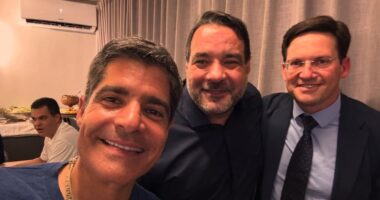 Artigo: ACM Neto e João Roma se reúnem em Brasília: “encontros e desencontros”