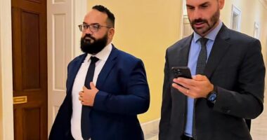 Artigo: Deputado baiano vai aos EUA para acompanhar agendas de Eduardo Bolsonaro