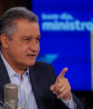 Artigo: Rui Costa lidera pesquisa Real Time para o Senado; Wagner e Coronel empatam