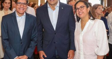 Artigo: “Rejeitada” por Bruno Reis, Ana Paula posta foto com ele e ACM Neto e fala em “fé”