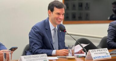 Artigo: Leo Prates participa de audiência pública para debater aviação regional em Vitória da Conquista