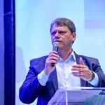 Artigo: Tarcísio entra na polêmica e diz que vai entrar em 2026 “com o pé direito”