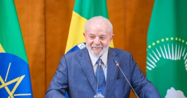 Artigo: Aprovação do presidente Lula dispara e supera reprovação, diz pesquisa