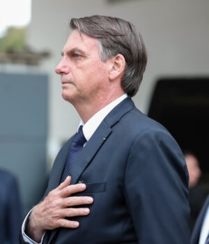 Artigo: Com Dosimetria, Jair Bolsonaro terá pena reduzida para 20 anos, diz jornalista