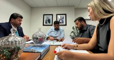 Artigo: Após deixar o União Brasil, Marcinho Oliveira tem reunião com Adolpho Loyola