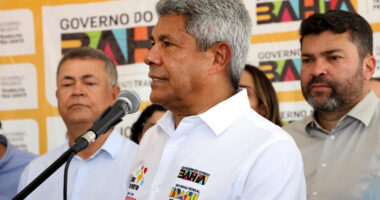 Artigo: Jerônimo lembra PEC da Blindagem e cobra justiça contra deputado foragido da PF