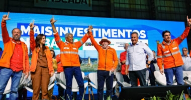 Artigo: Lula elogia operação que prendeu criminosos do CV na Bahia e pede inteligência para “estrangular” o crime