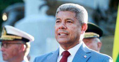 Artigo: Jerônimo Rodrigues anuncia reforço de 4 mil novos policiais até maio de 2026