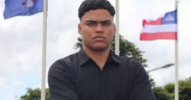 Artigo: Sandro Filho some das redes após ser expulso do MBL e alvo de acusações