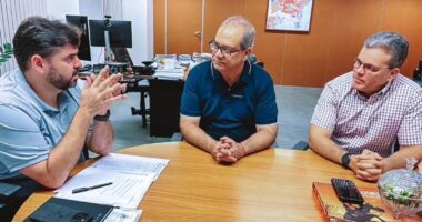 Artigo: Durante o feriado, aliados de Bruno Reis fazem reunião com secretário de Jerônimo