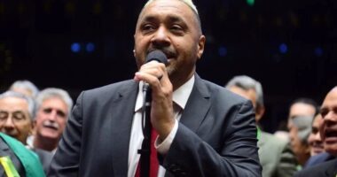 Artigo: Após Romário, Tiririca abandona Bolsonaro e vai para base de Lula