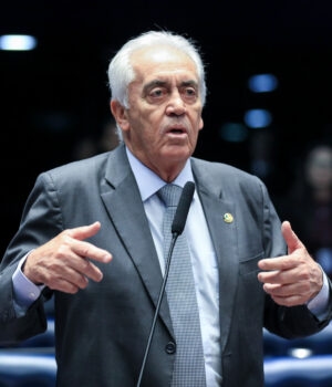 Artigo: Otto Alencar pisa no freio e diz que Senado só votará PL da Dosimetria em 2026