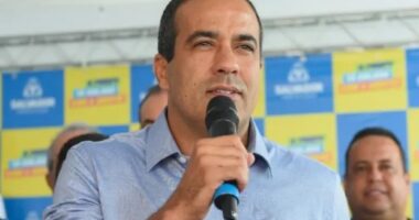 Artigo: Médicos denunciam atrasos no pagamento de bolsas e salários em hospital municipal de Salvador