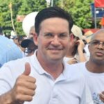 Artigo: Após recuo de ACM Neto, João Roma convida Rui Costa para debate