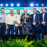 Artigo: Lula ironiza Valdemar após foto ao lado de prefeitos do PL