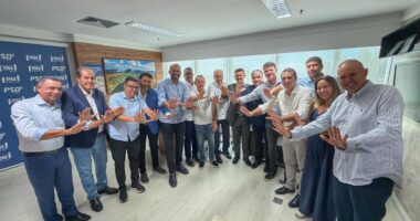 Artigo: Grupo de prefeitos e vereadores declaram apoio Otto Alencar em encontro na sede do PSD