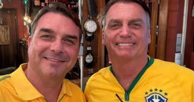 Artigo: Flávio pode ter três vezes mais palanques que Jair Bolsonaro em 2026, diz revista