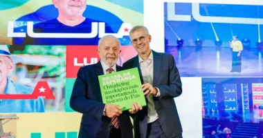 Artigo: Sidônio Palmeira crava que Lula não ira desistir de disputar a reeleição