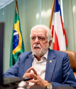 Artigo: Jaques Wagner diz que PEC da Anistia é “nefasta” e uma ameaça à democracia