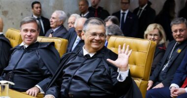 Artigo: CMS avalia entrga de Título de Cidadão Soteropolitano para Flávio Dino